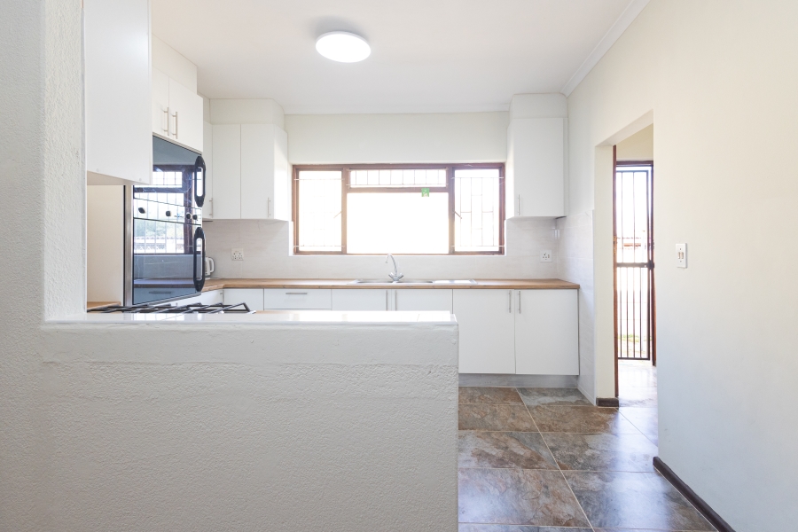 4 Bedroom Property for Sale in Ferndale Western Cape